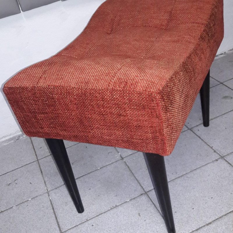 Banquetas de pés Palito, tecido Jakar rustico -Peça Única